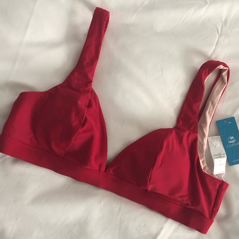 CUPSHE Red V-neck Bikini Top Large
